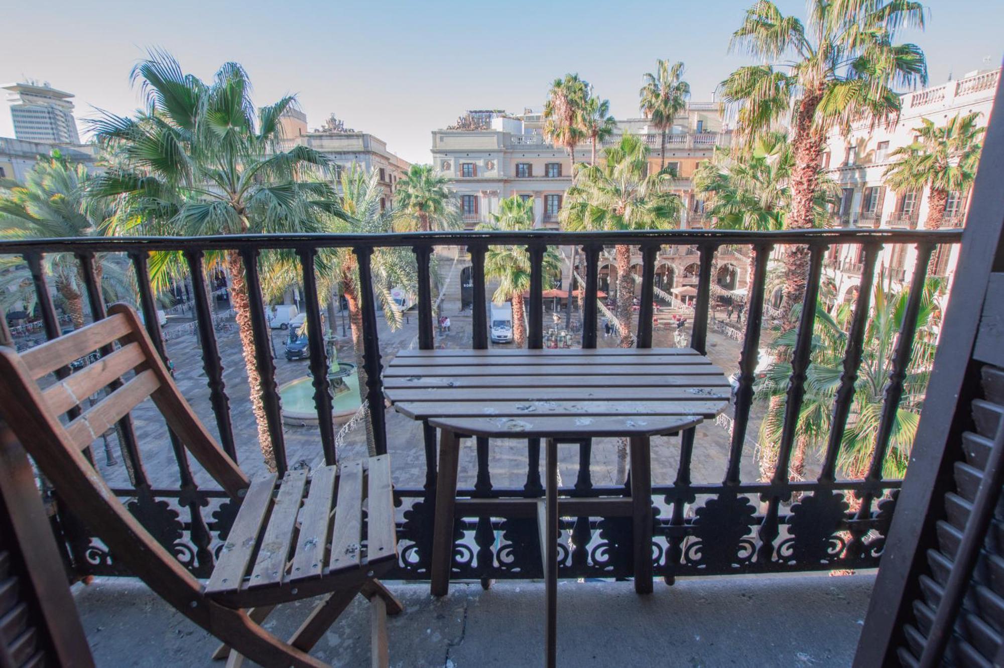 Barcelona Classic Plaza Real Apartments ภายนอก รูปภาพ